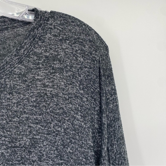 Athleta Heathered Dark Gray Mindful Pullover top size M - Picture 7 of 9